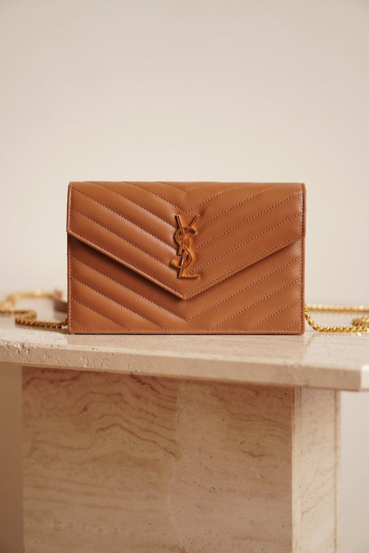 SAINT LAURENT CASSANDRE ENVELOPE CHAIN WALLET