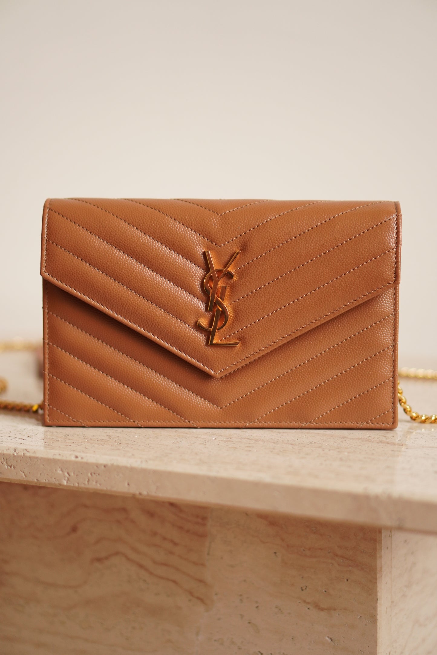 SAINT LAURENT CASSANDRE ENVELOPE CHAIN WALLET