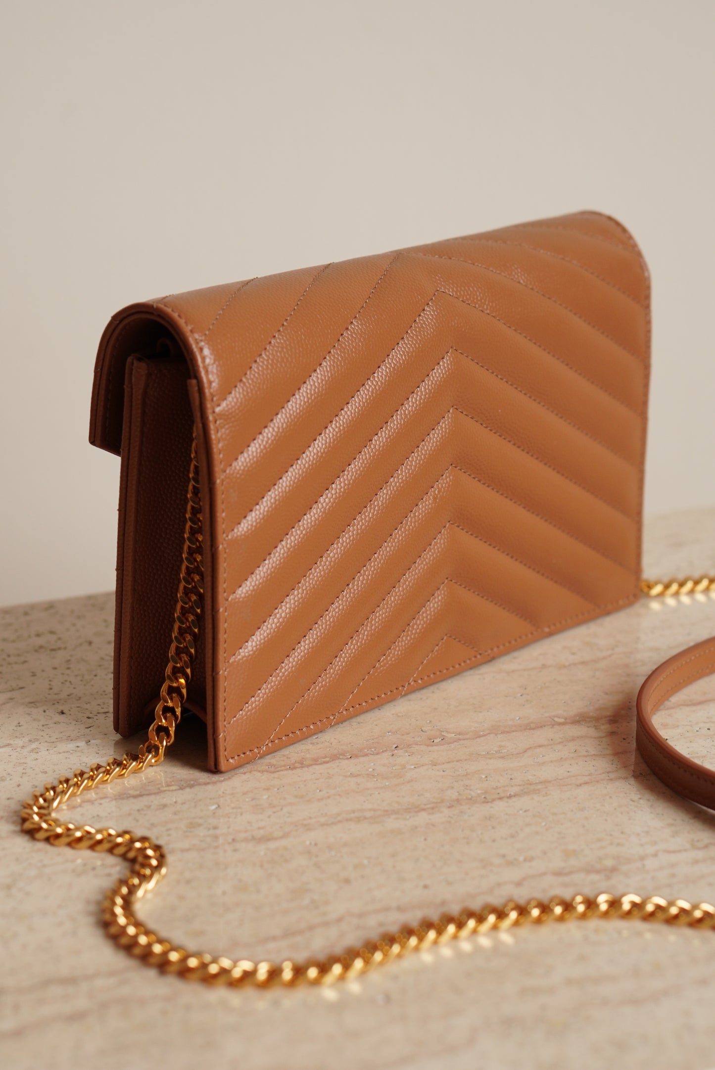 SAINT LAURENT CASSANDRE ENVELOPE CHAIN WALLET