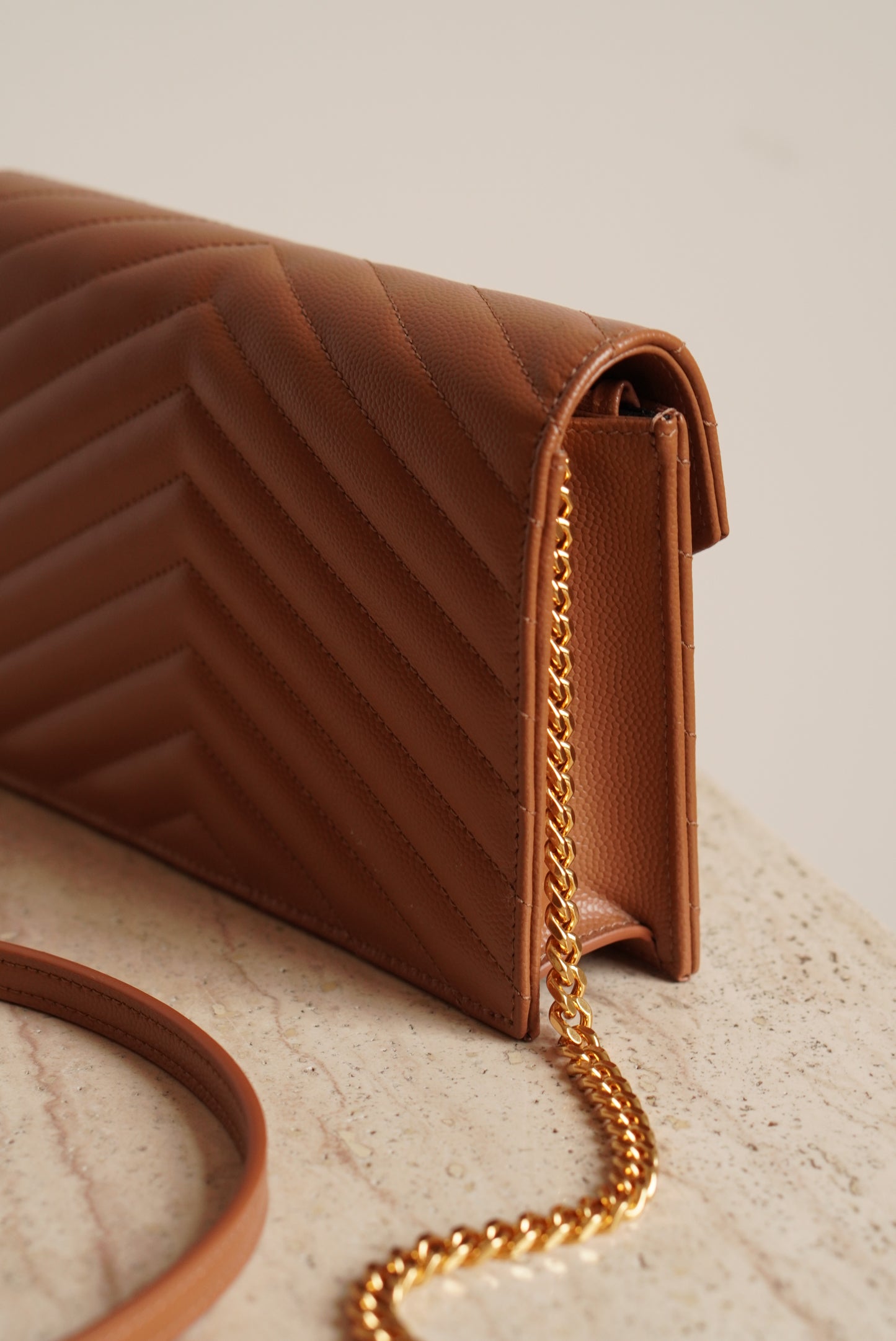 SAINT LAURENT CASSANDRE ENVELOPE CHAIN WALLET