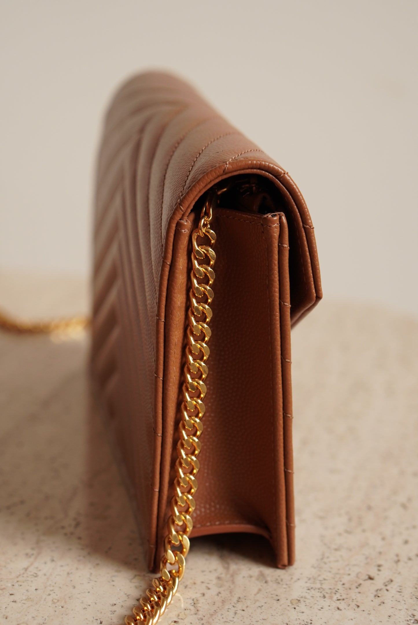 SAINT LAURENT CASSANDRE ENVELOPE CHAIN WALLET