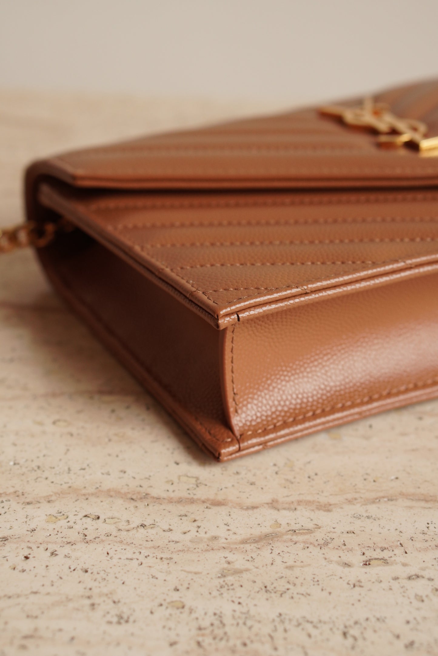 SAINT LAURENT CASSANDRE ENVELOPE CHAIN WALLET
