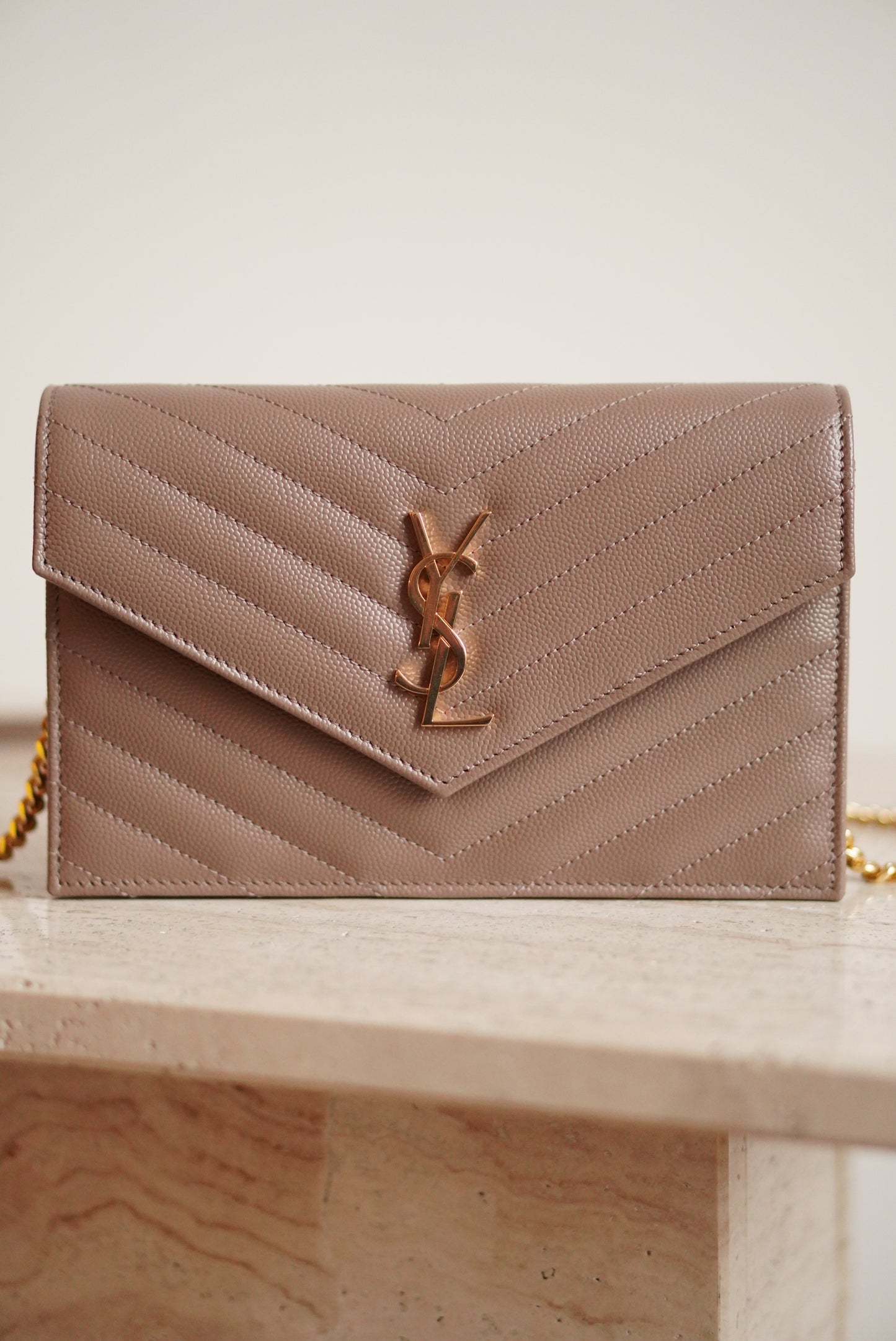 SAINT LAURENT CASSANDRE ENVELOPE CHAIN WALLET