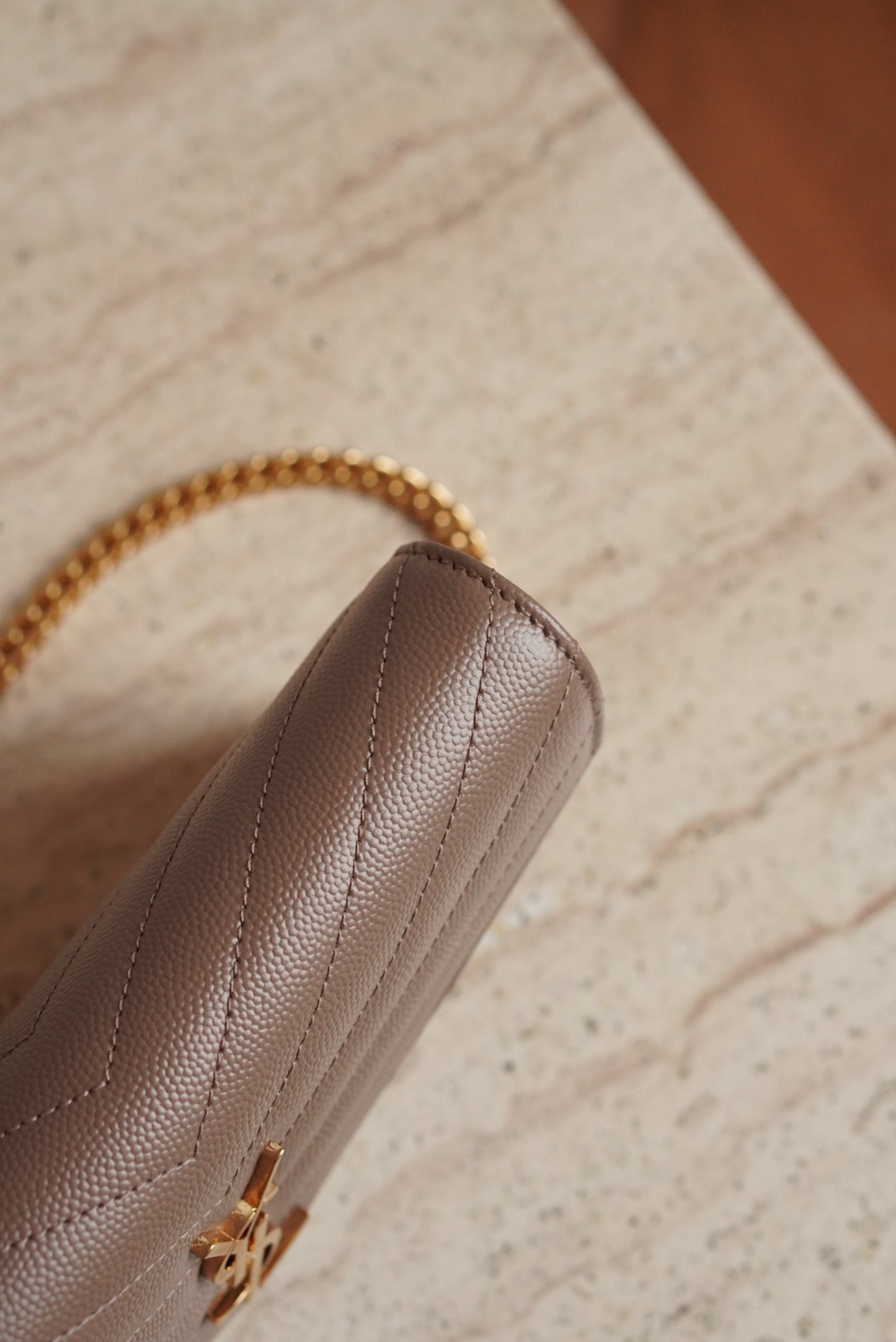 SAINT LAURENT CASSANDRE ENVELOPE CHAIN WALLET