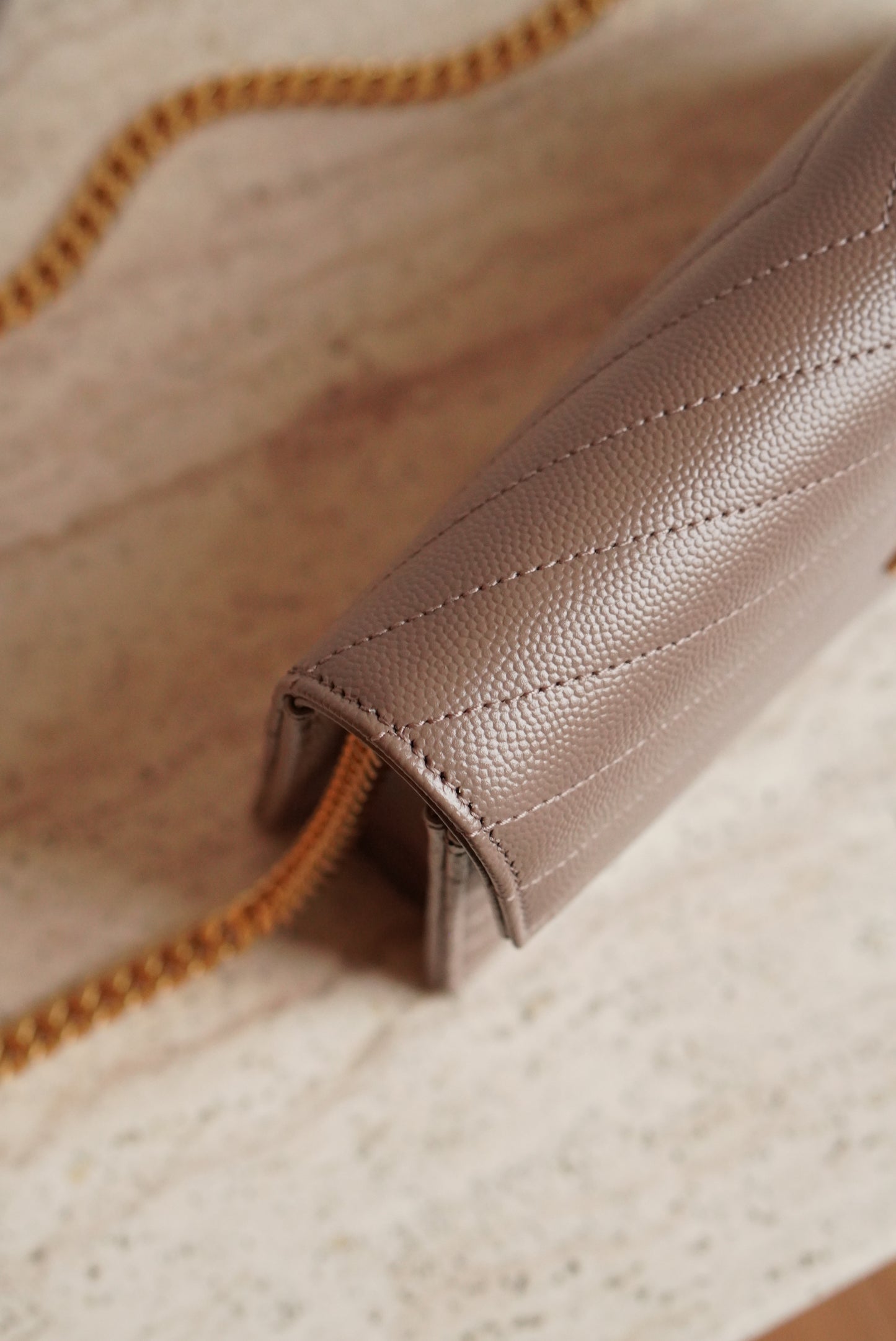 SAINT LAURENT CASSANDRE ENVELOPE CHAIN WALLET