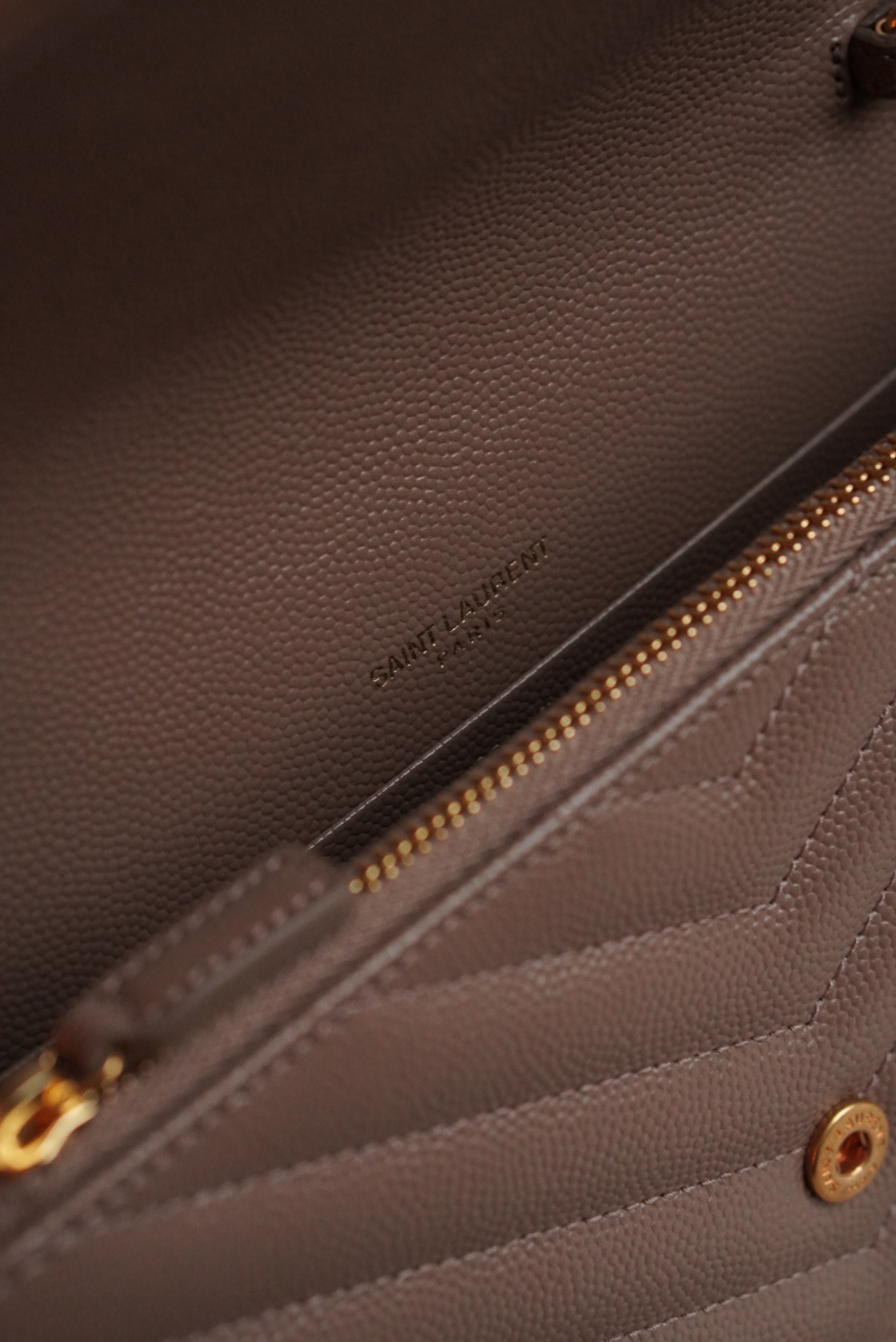 SAINT LAURENT CASSANDRE ENVELOPE CHAIN WALLET