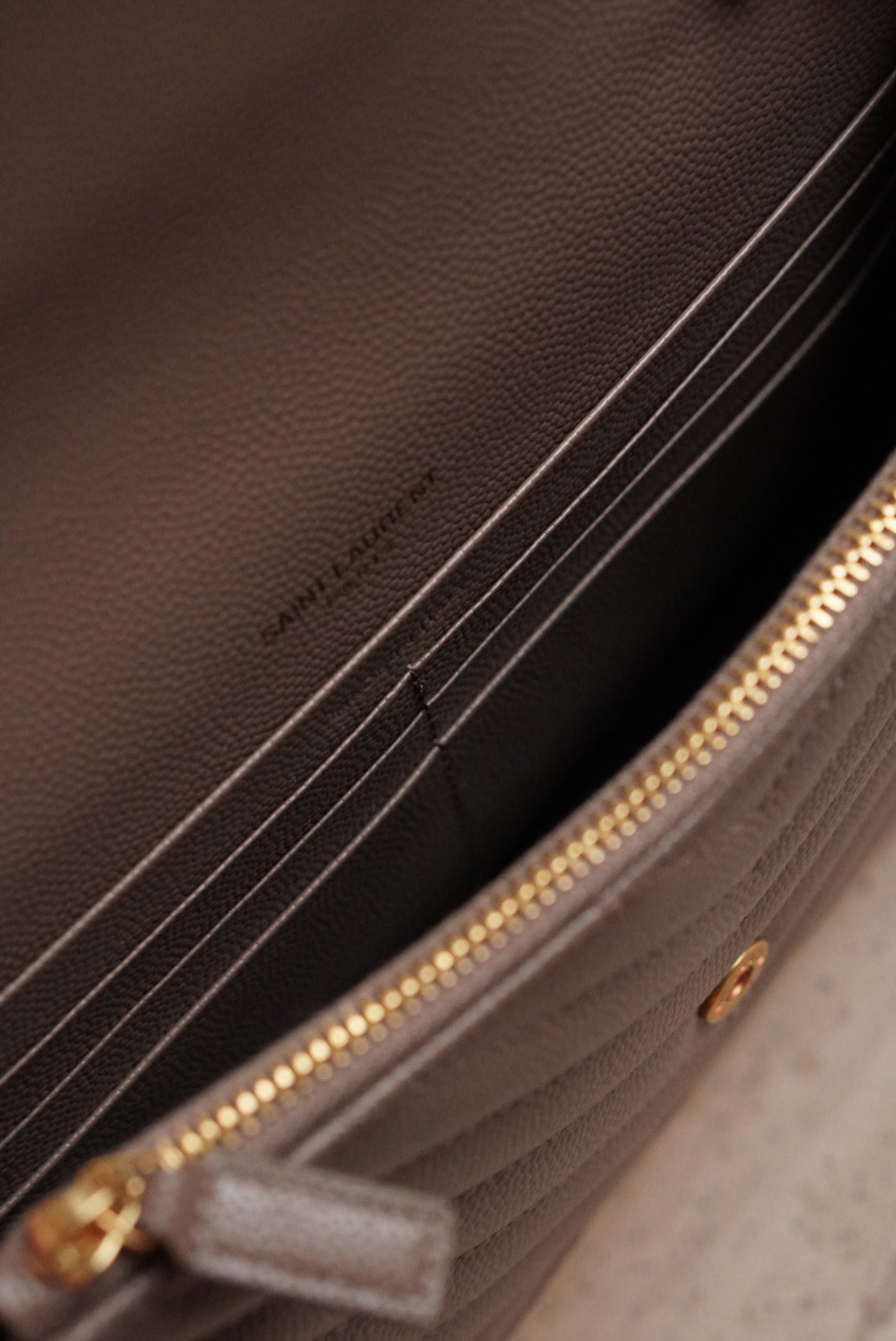 SAINT LAURENT CASSANDRE ENVELOPE CHAIN WALLET
