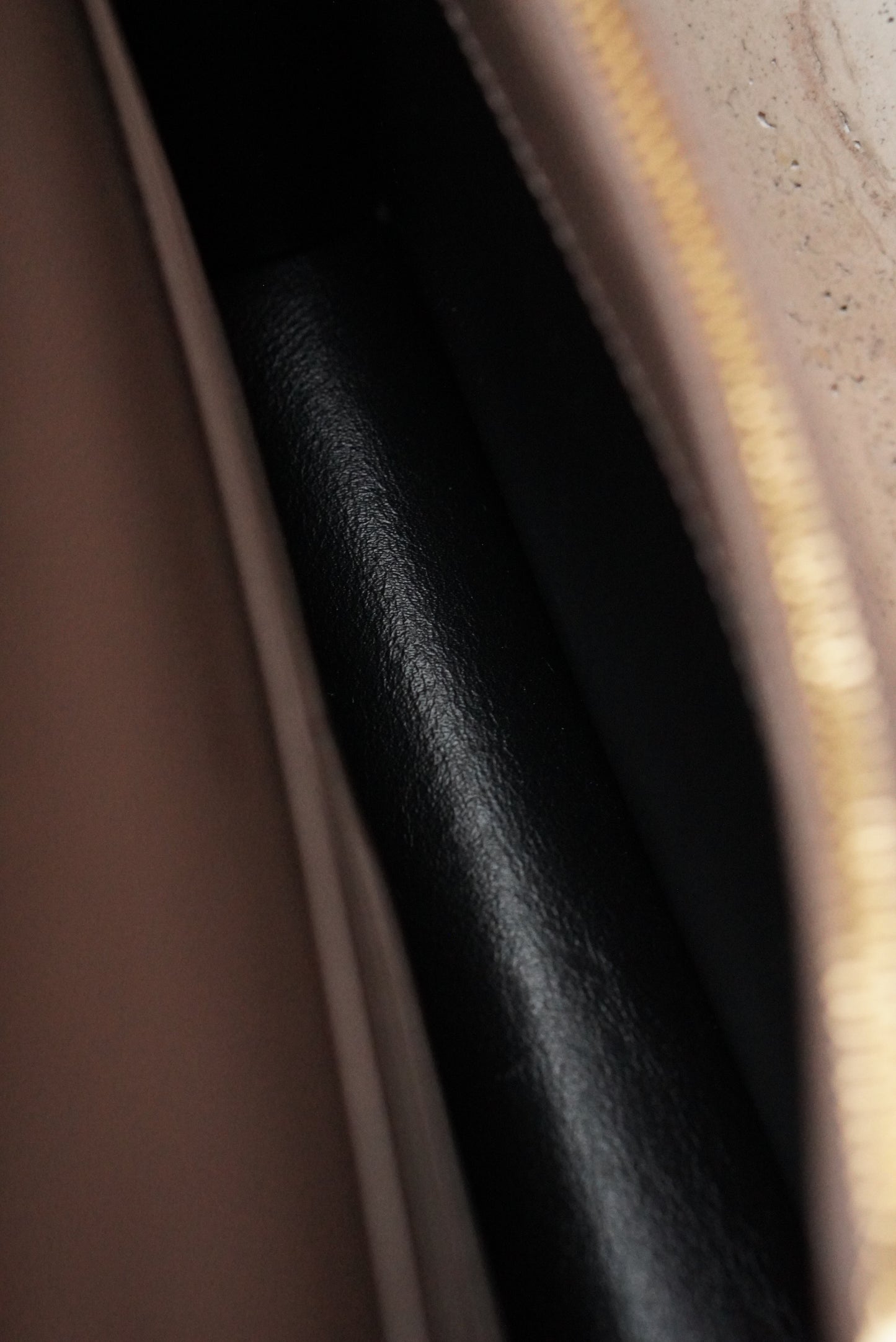 SAINT LAURENT CASSANDRE ENVELOPE CHAIN WALLET