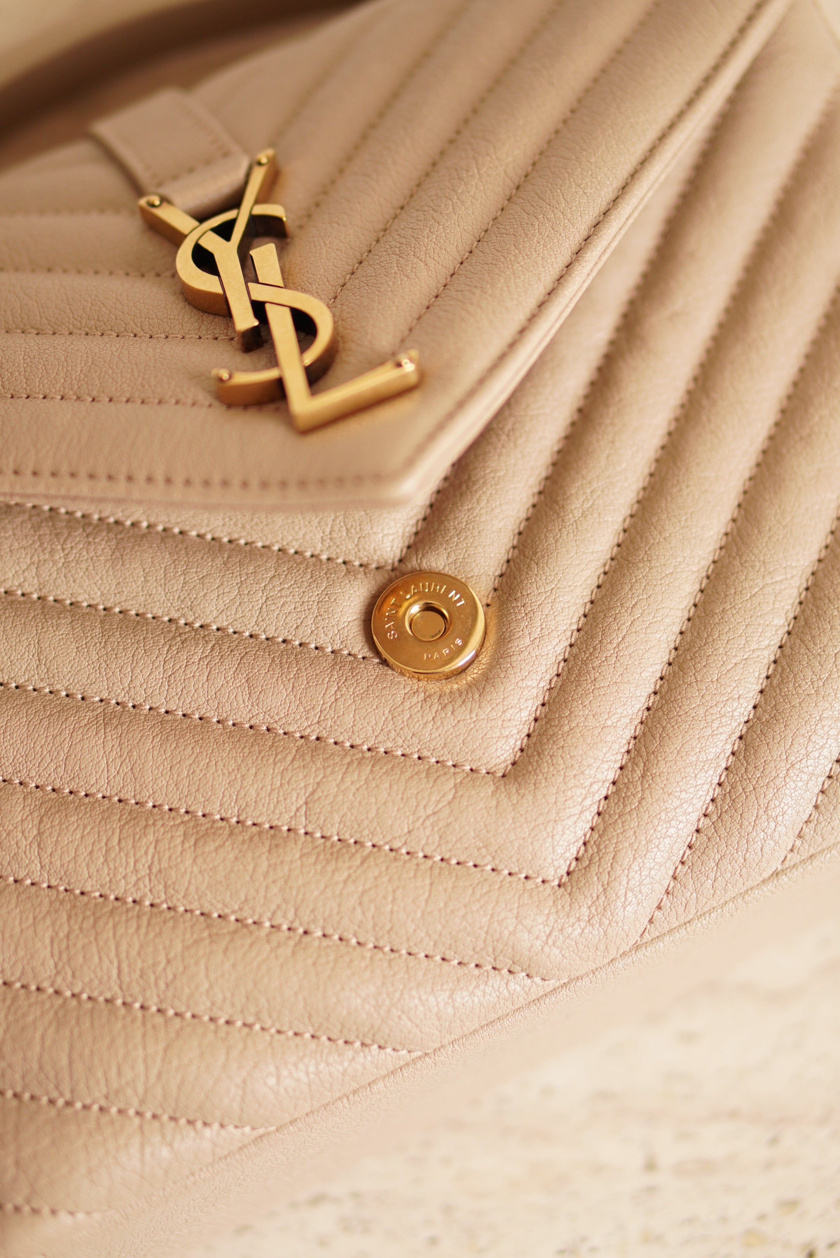 SAINT LAURENT COLLEGE MEDIUM | BEIGE
