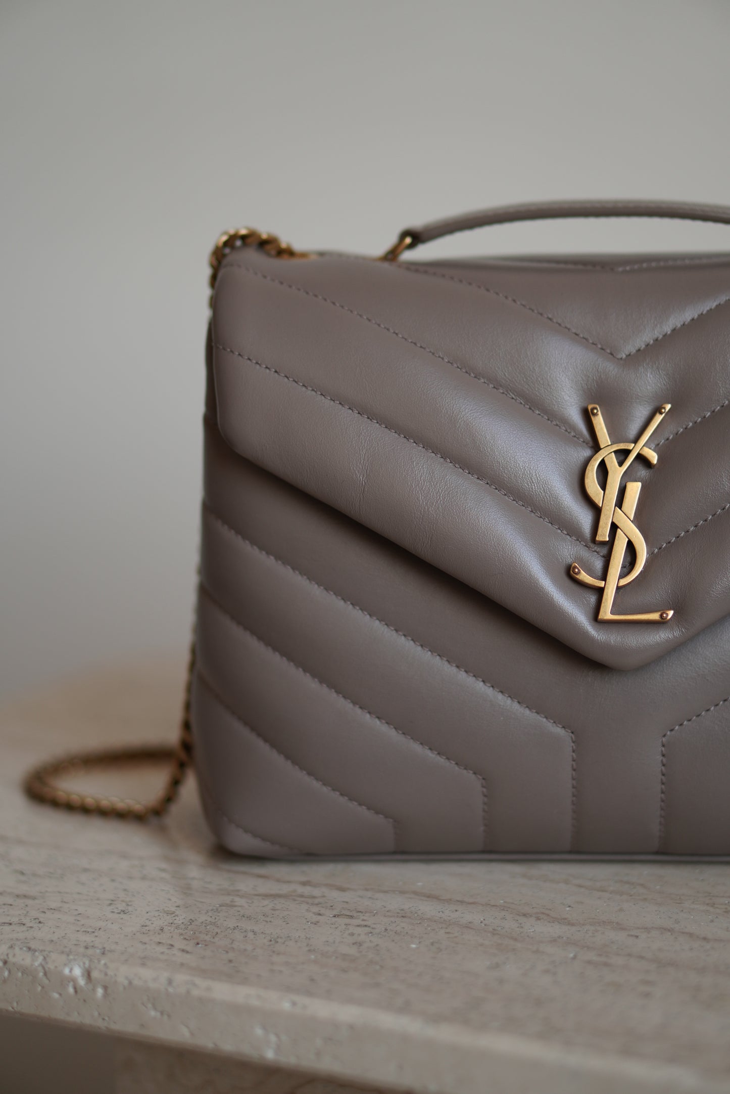 SAINT LAURENT LOULOU SMALL | TAUPE