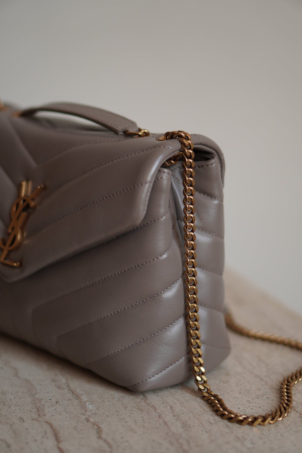 SAINT LAURENT LOULOU SMALL | TAUPE