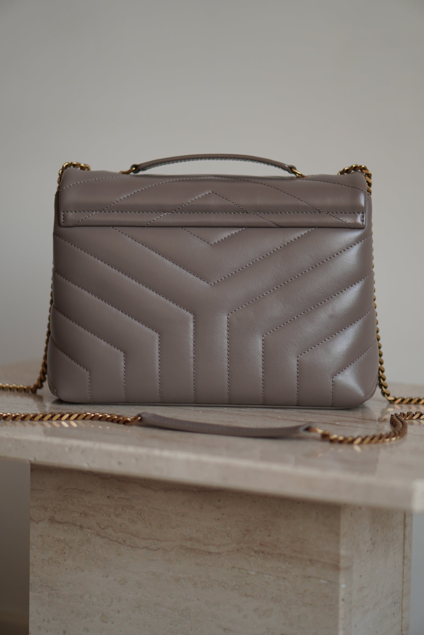 SAINT LAURENT LOULOU SMALL | TAUPE