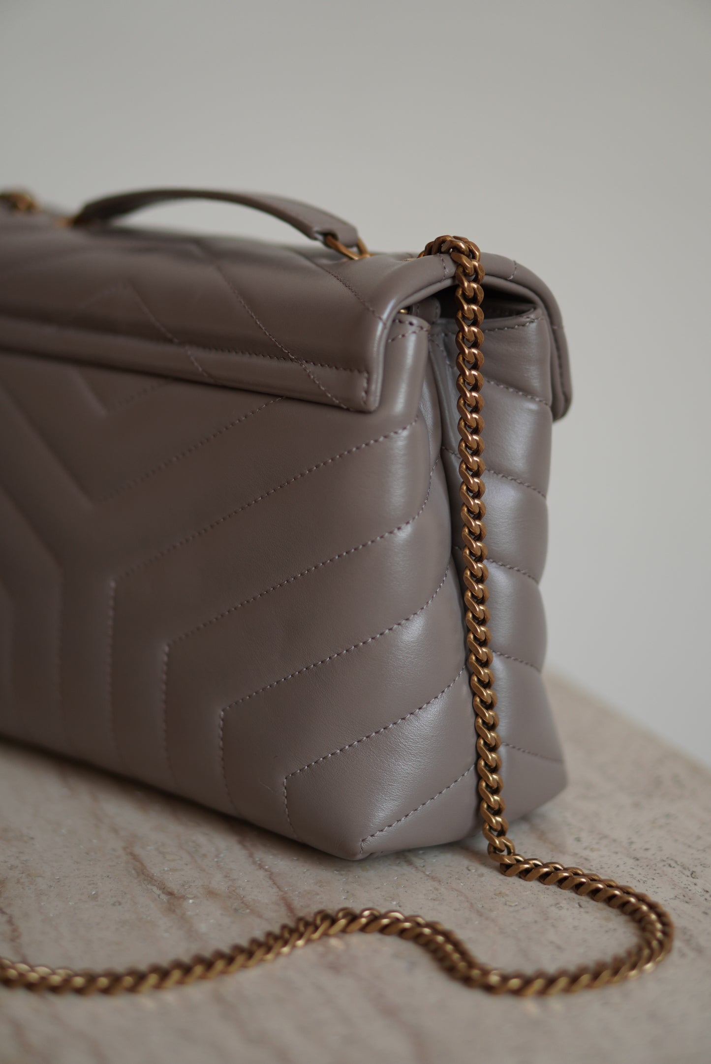 SAINT LAURENT LOULOU SMALL | TAUPE
