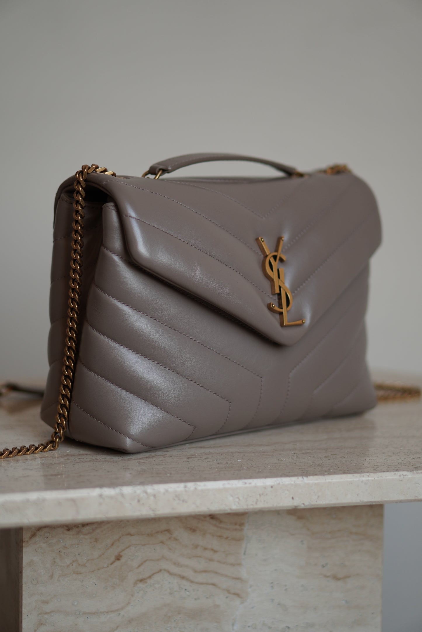 SAINT LAURENT LOULOU SMALL | TAUPE