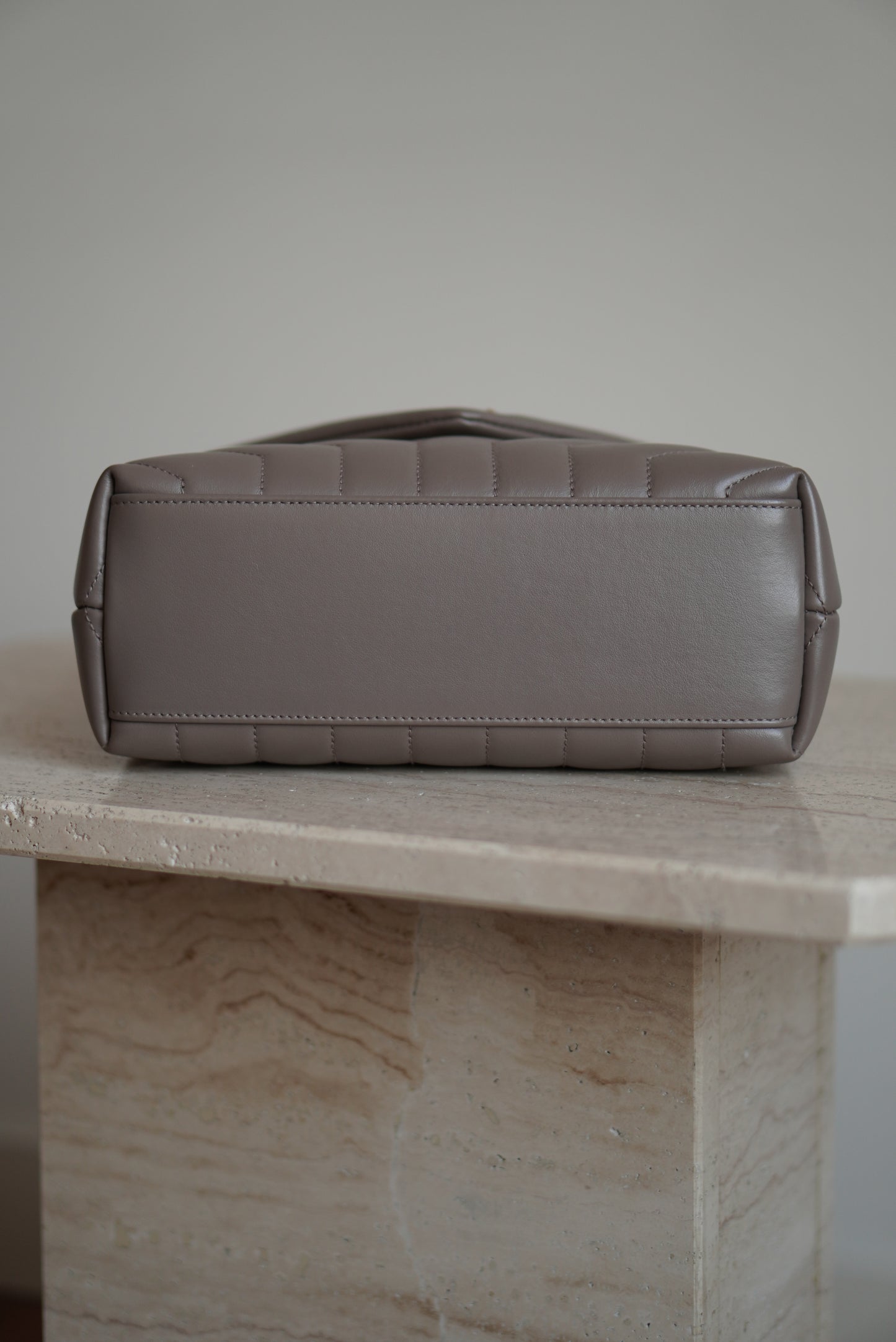SAINT LAURENT LOULOU SMALL | TAUPE