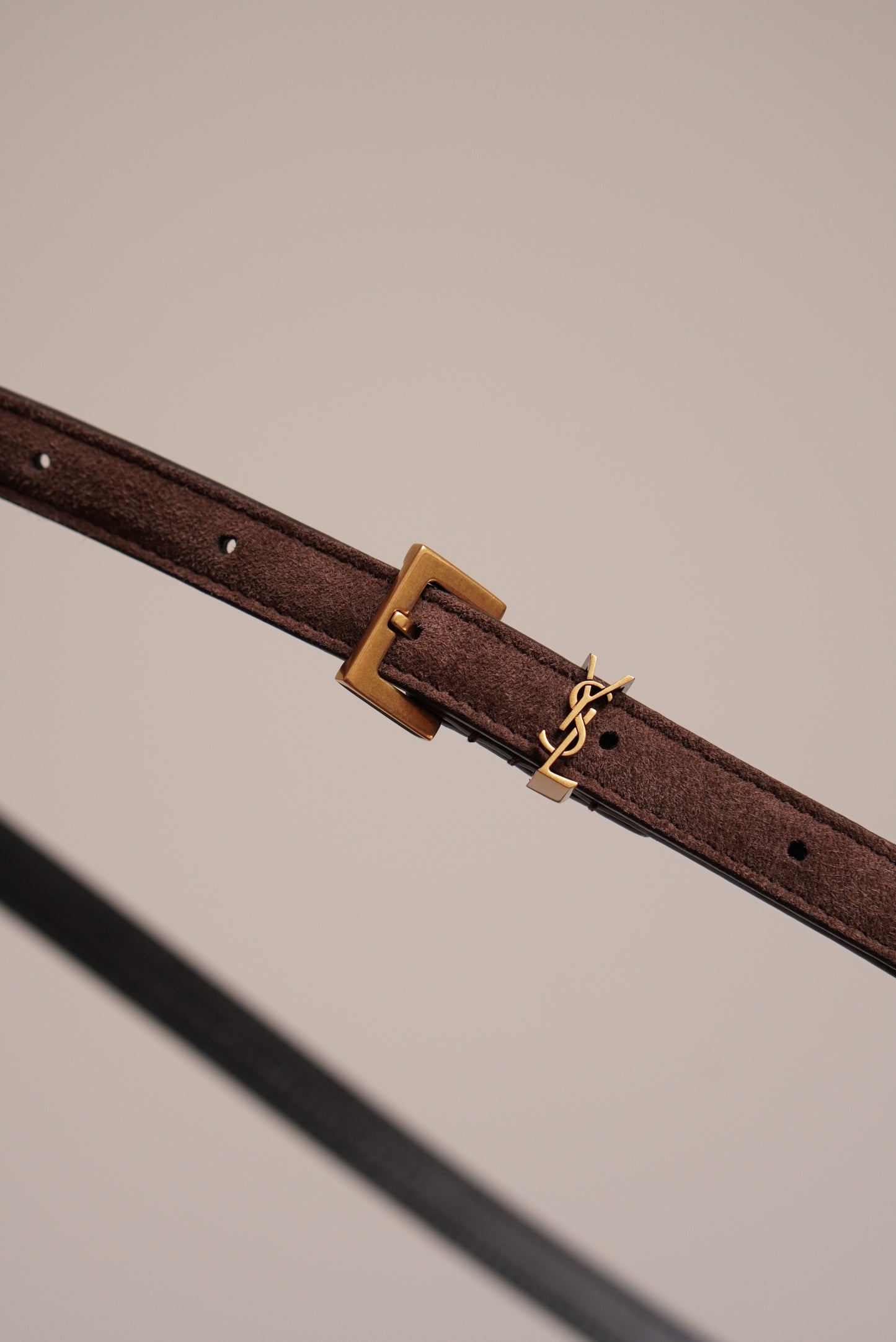 SAINT LAURENT CASSANDRE BELT EXTRA THIN | BROWN