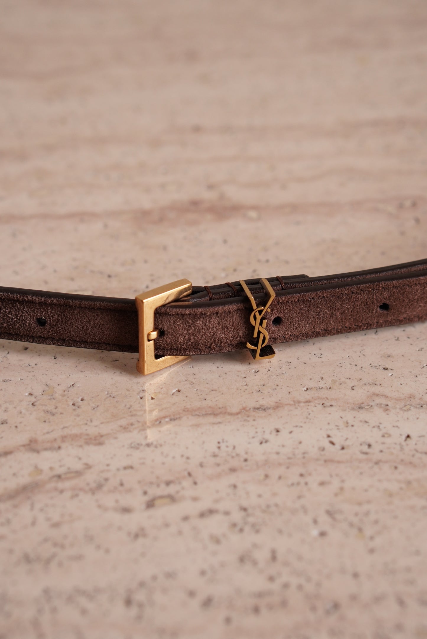 SAINT LAURENT CASSANDRE BELT EXTRA THIN | BROWN