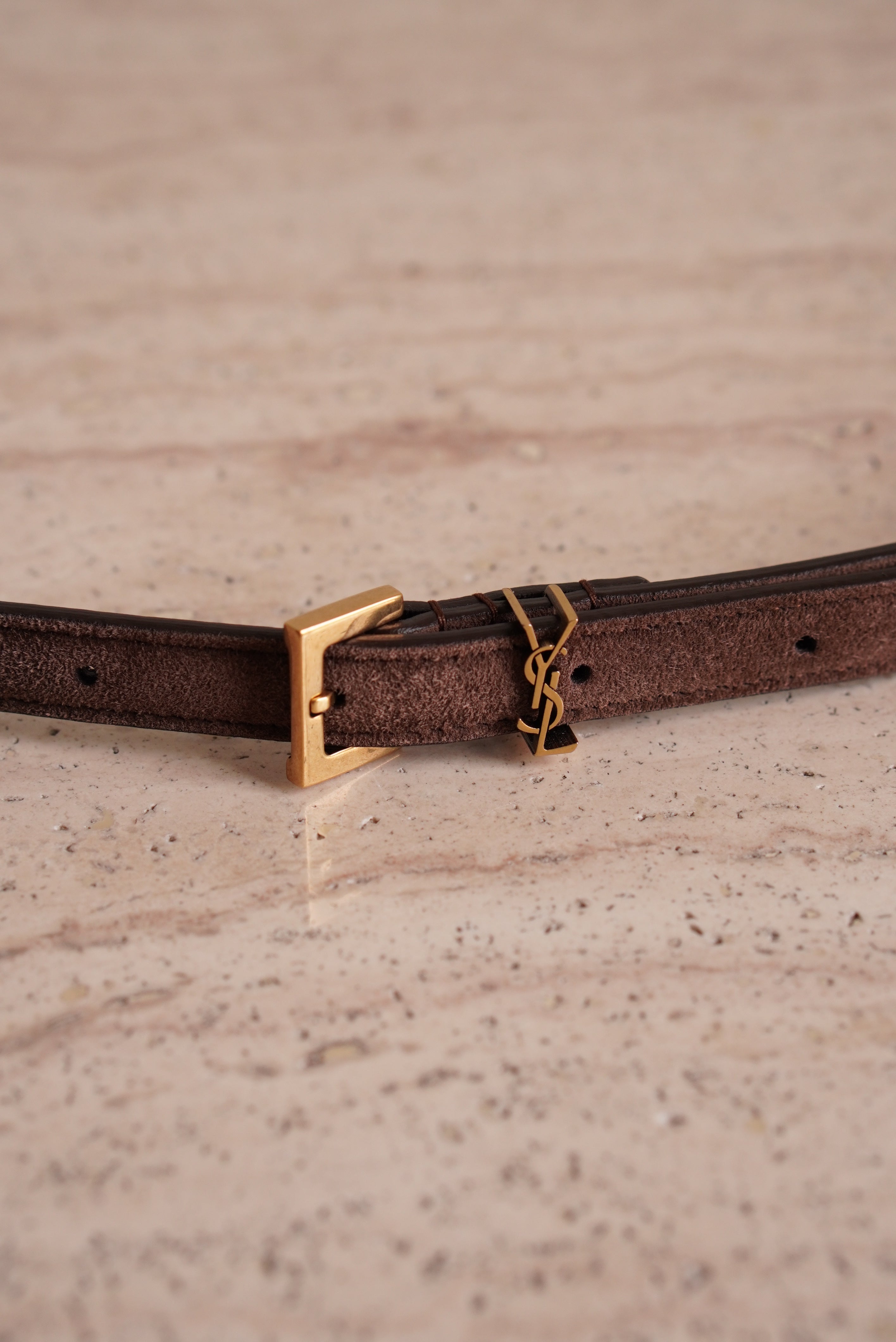 SAINT LAURENT CASSANDRE BELT EXTRA THIN | BROWN