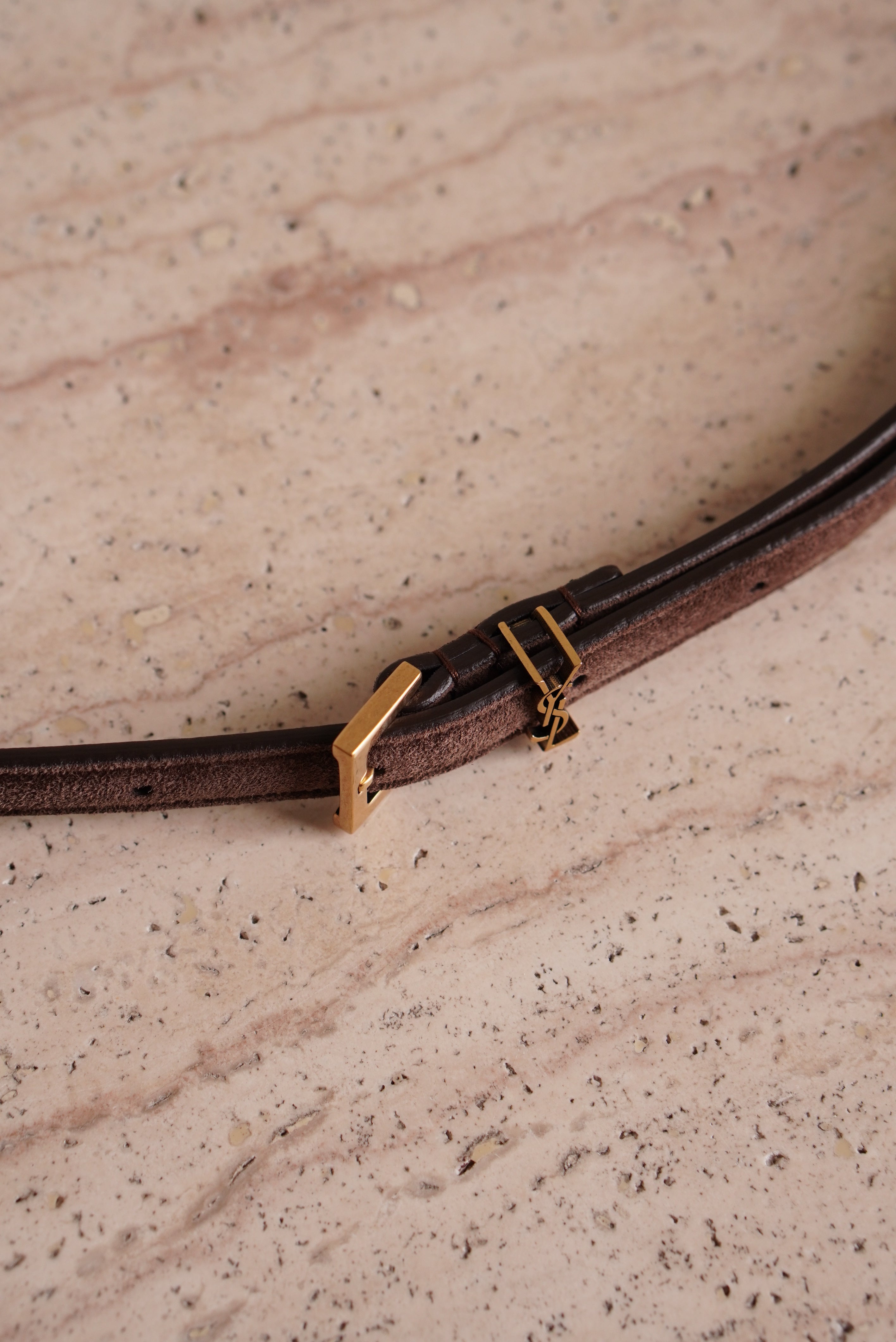 SAINT LAURENT CASSANDRE BELT EXTRA THIN | BROWN