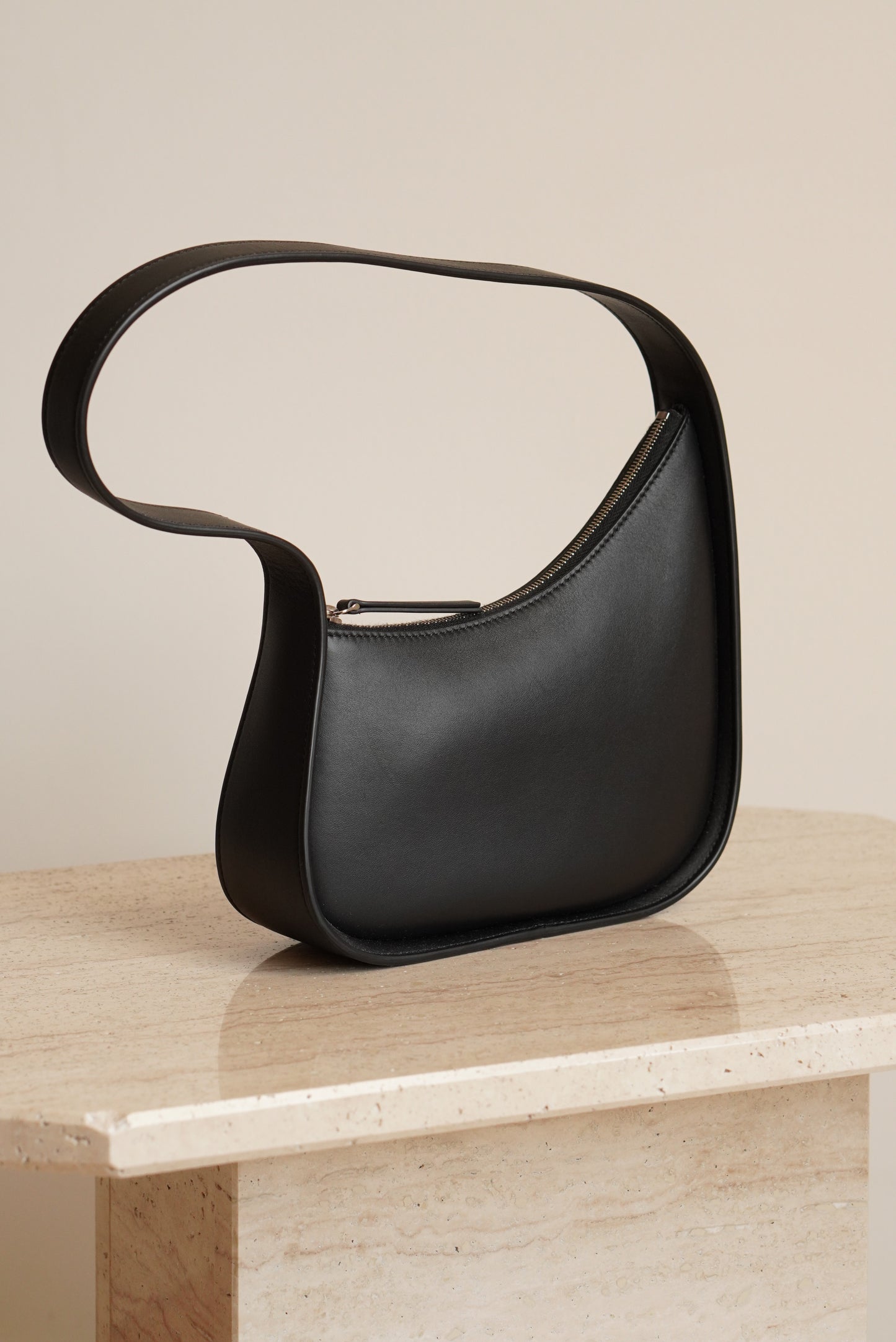 THE ROW HALF MOON BAG | BLACK