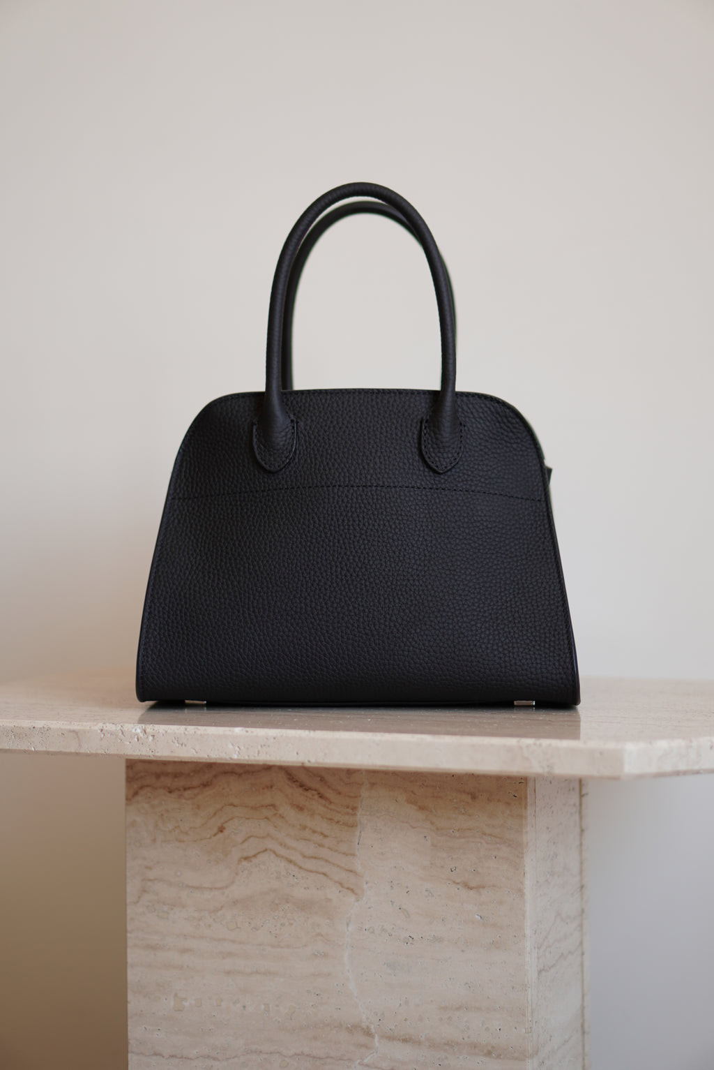 THE ROW SOFT MARGAUX 10 | BLACK