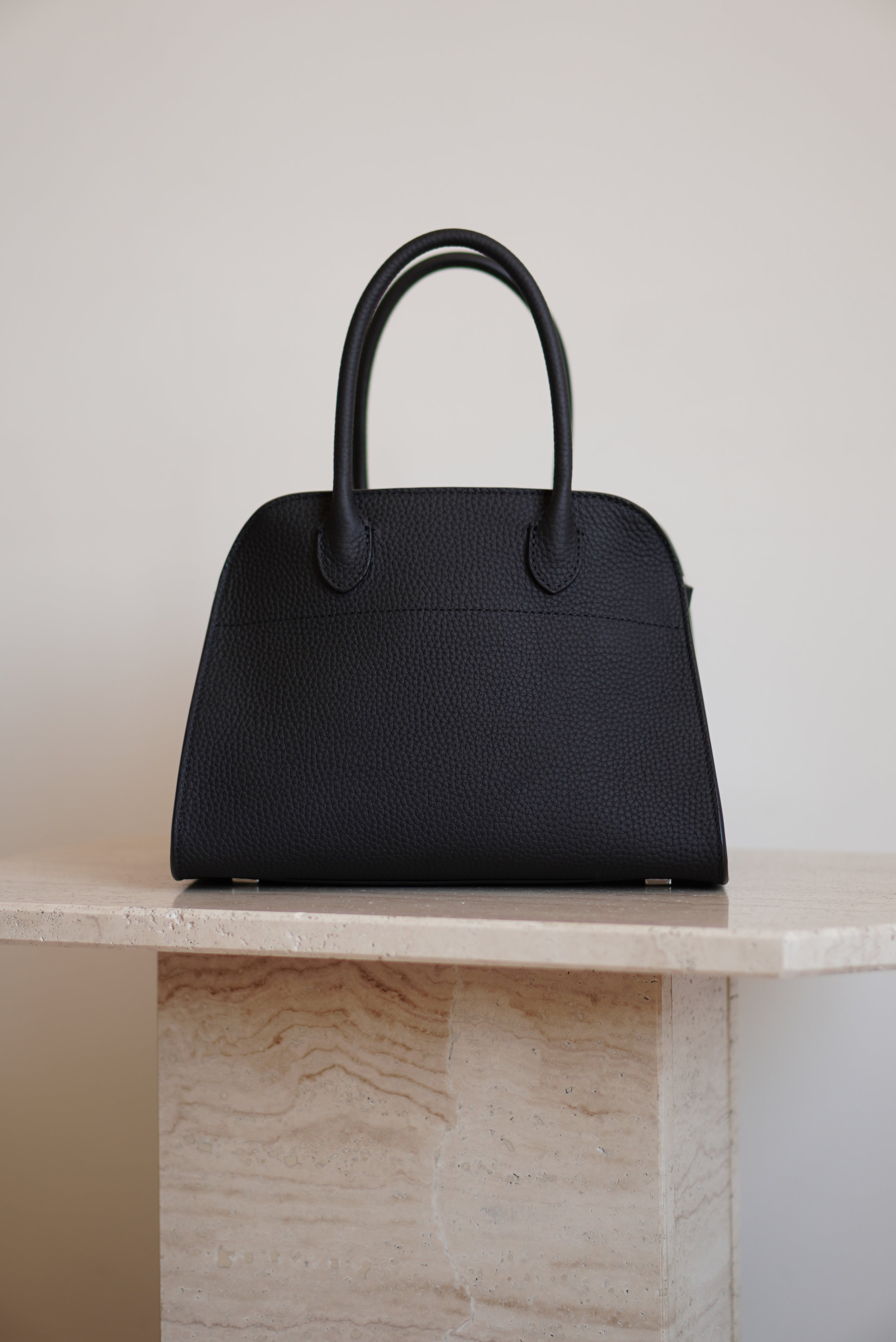 THE ROW SOFT MARGAUX 10 | BLACK