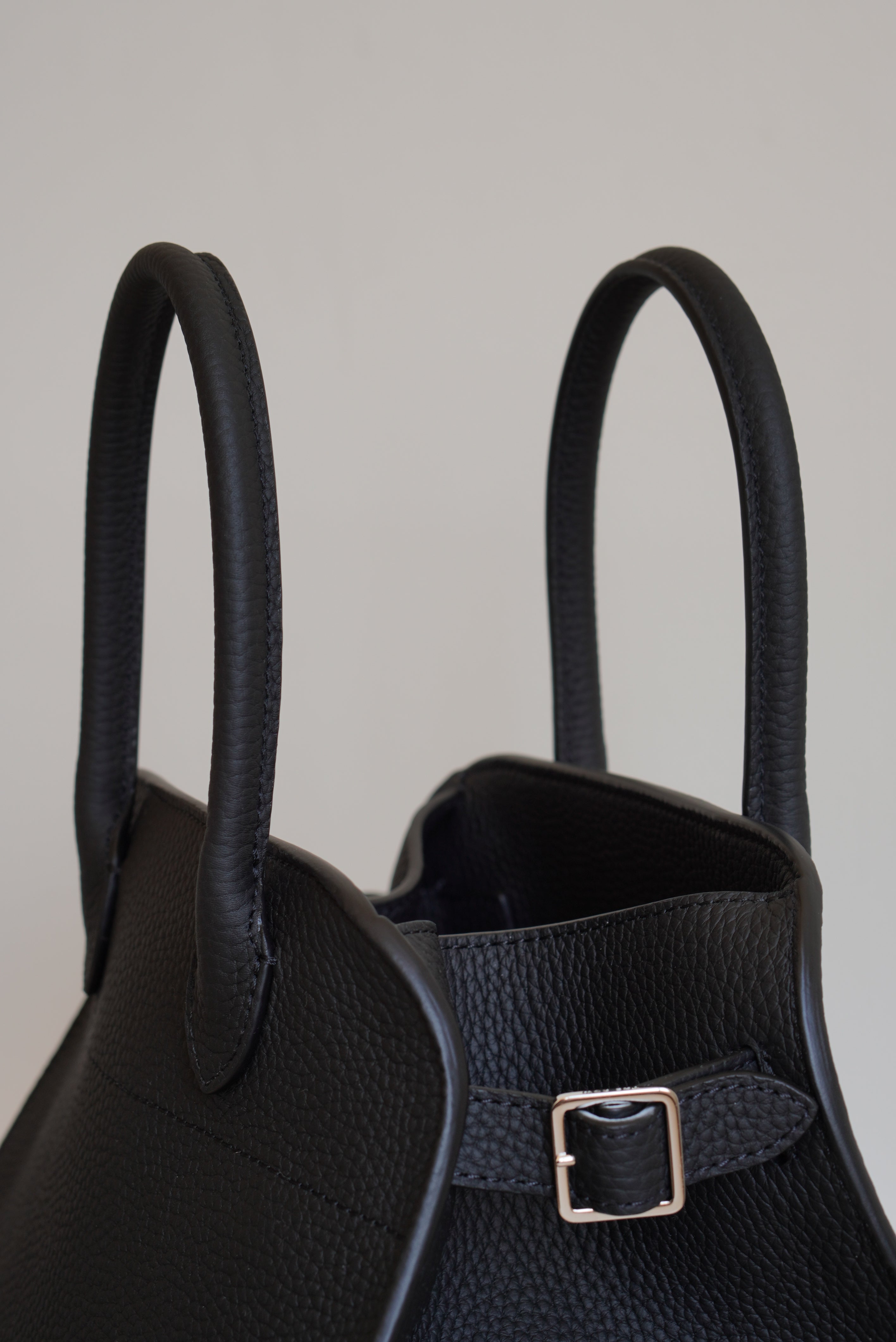 THE ROW SOFT MARGAUX 10 | BLACK