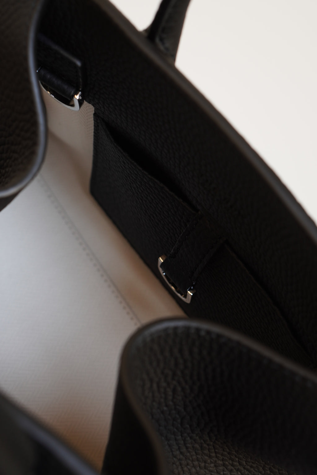 THE ROW SOFT MARGAUX 10 | BLACK