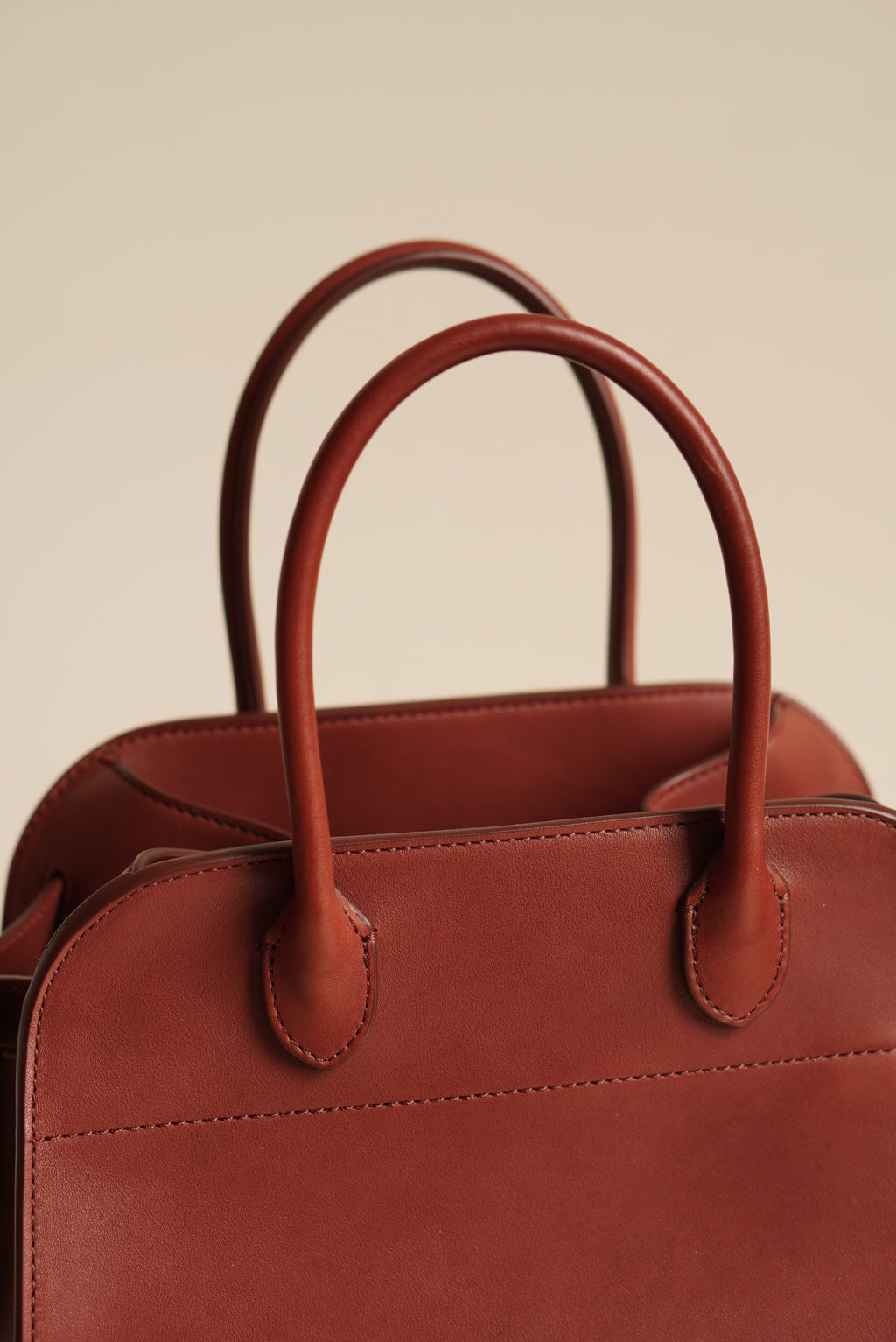 THE ROW SOFT MARGAUX 10 | BURGUNDY