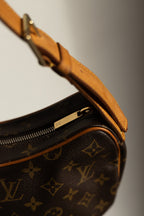 LOUIS VUITTON CROISSANT MM