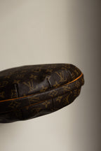 LOUIS VUITTON CROISSANT MM
