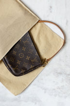 LOUIS VUITTON POCHETTE ACCESSOIRES