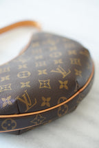 LOUIS VUITTON CROISSANT PM