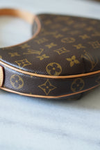 LOUIS VUITTON CROISSANT PM