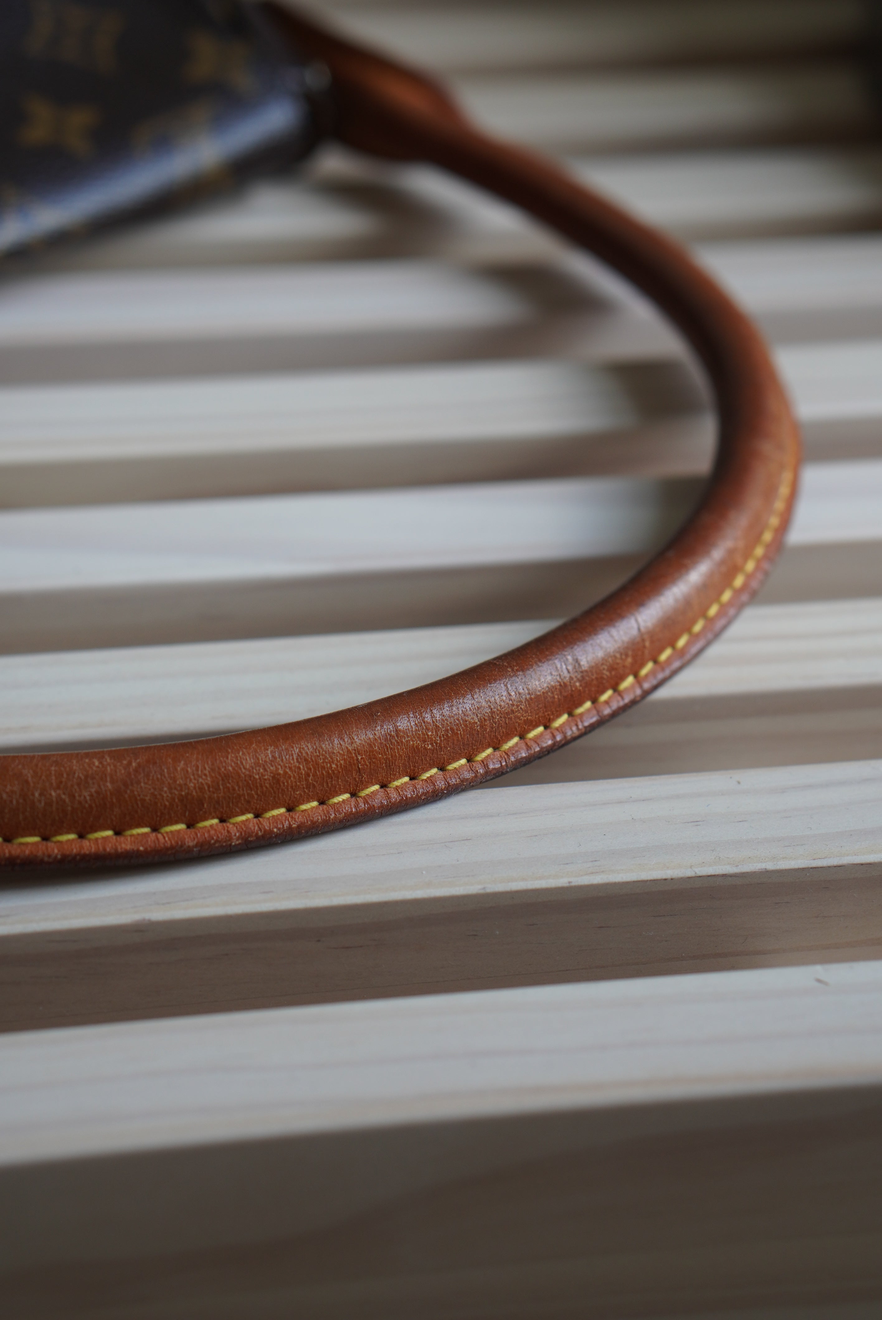 LOUIS VUITTON LOOPING PM