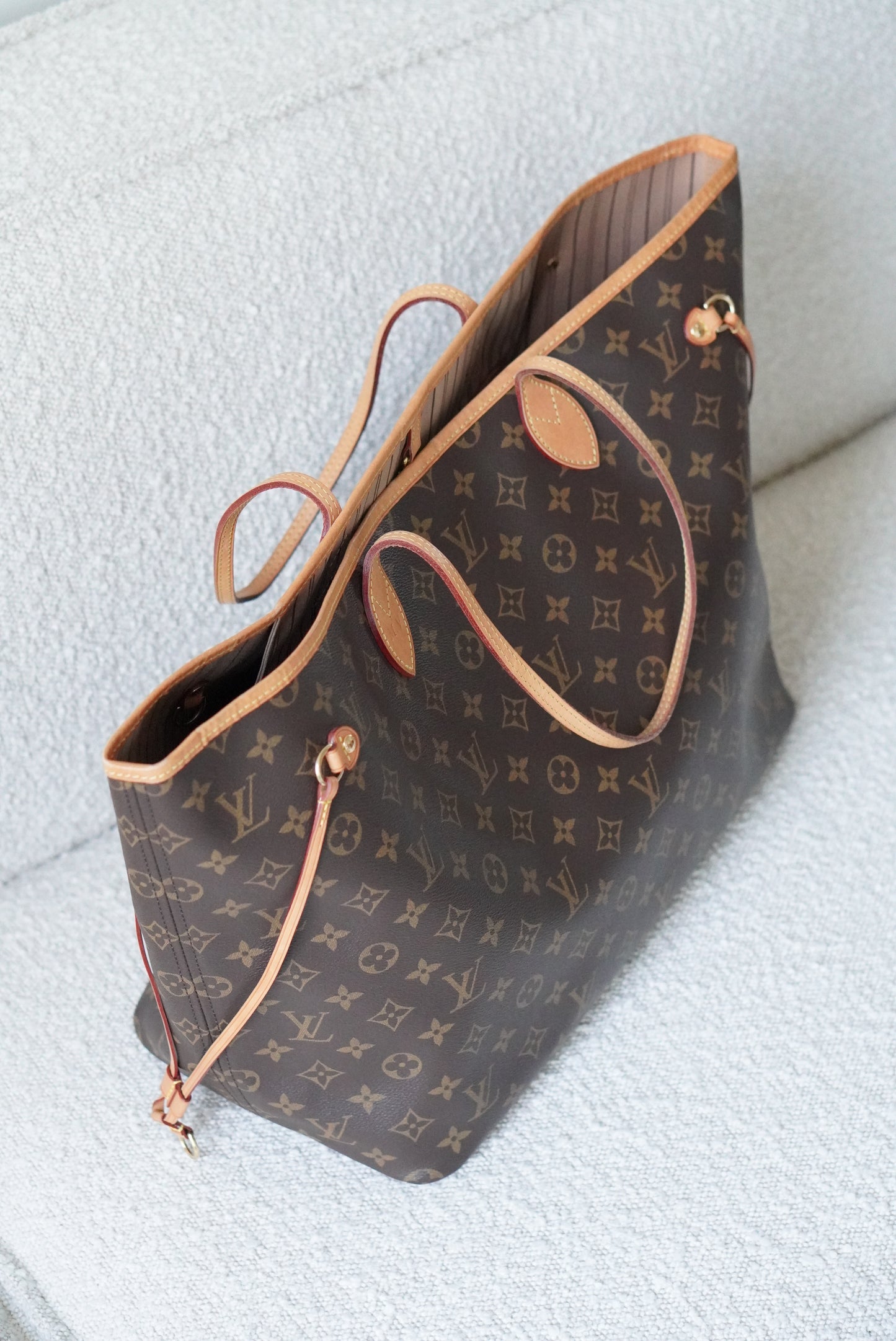 LOUIS VUITTON NEVERFULL GM